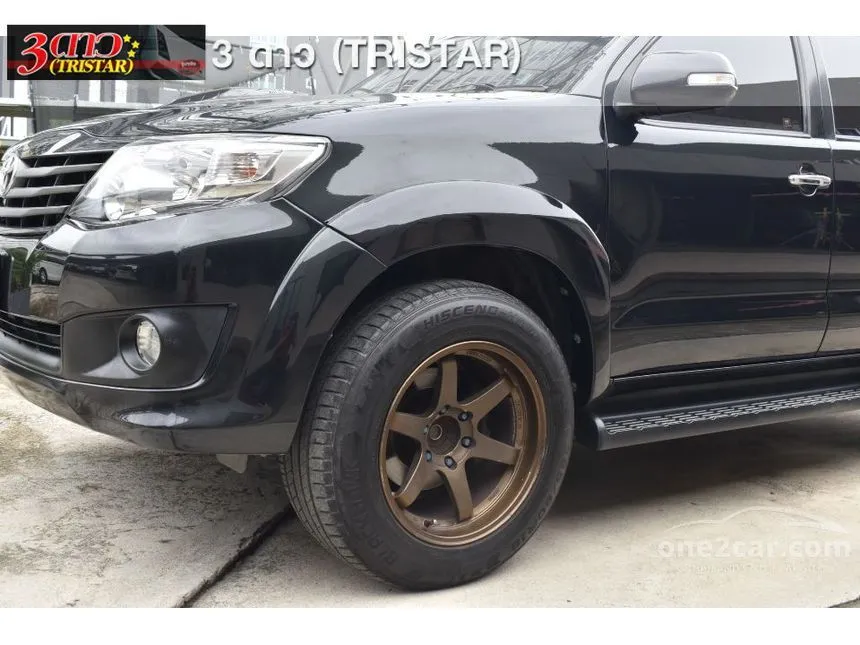2013 Toyota FORTUNER V SUV