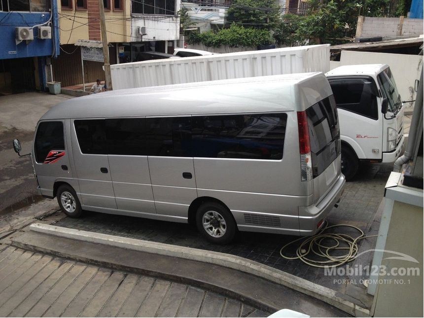 Jual Mobil  Isuzu  Elf  2021 2 8 Manual 2 8 di Jawa  Barat  