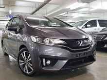 2014 Honda Jazz 1.5 RS AT CVT Hatchback