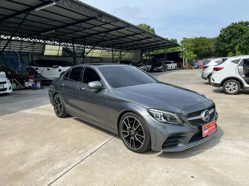 2019 Mercedes-Benz C220 d AMG Dynamic Sedan