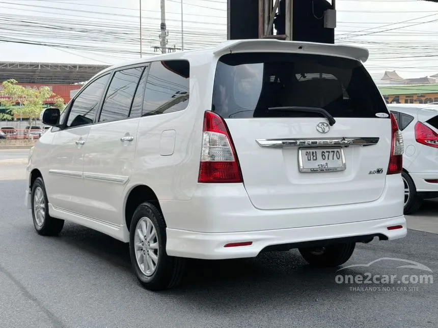 2014 Toyota INNOVA V Wagon