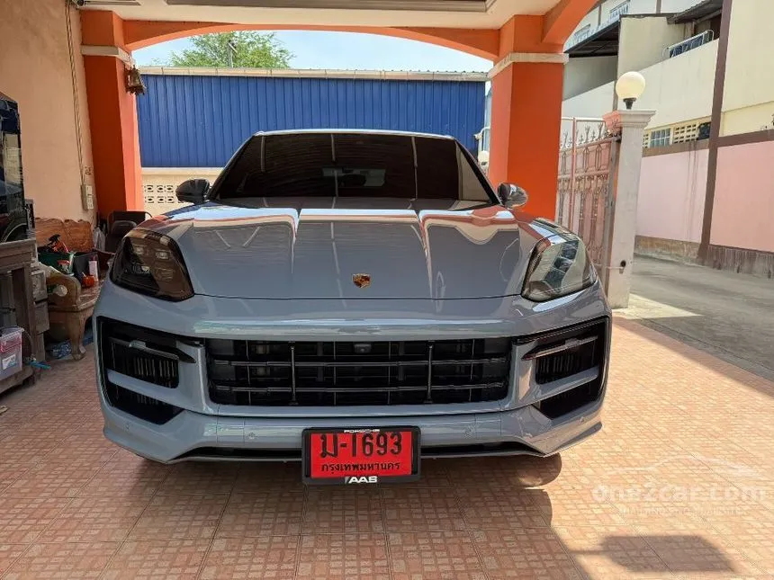 2024 Porsche CAYENNE E-Hybrid SUV