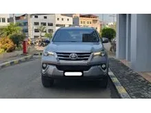 2017 Toyota Fortuner 2.4 VRZ 4X2 SUV silver km 63 ribuan pajak panjang