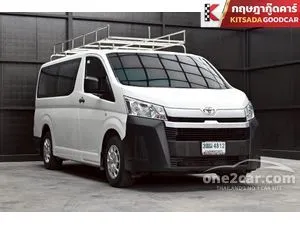 2022 Toyota HIACE 2.8 Eco Van