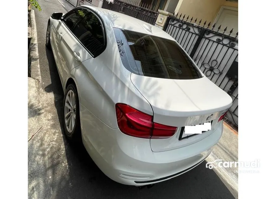 2016 BMW 320i Sport Sedan