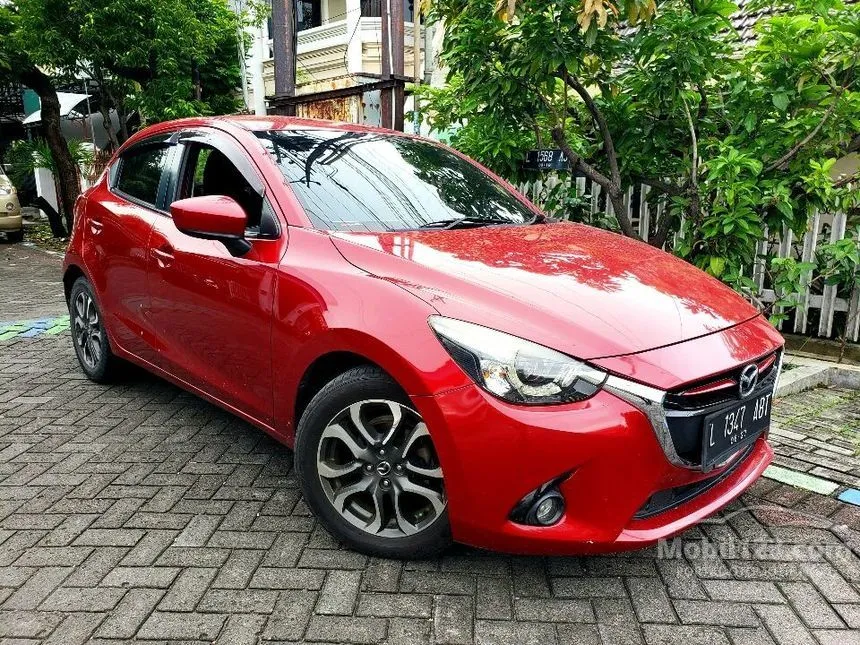 Jual Mobil Mazda 2 2016 GT 1.5 di Jawa Timur Automatic Hatchback Merah Rp 185.000.000