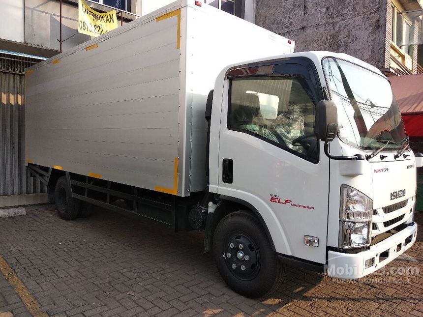 Isuzu elf 2020