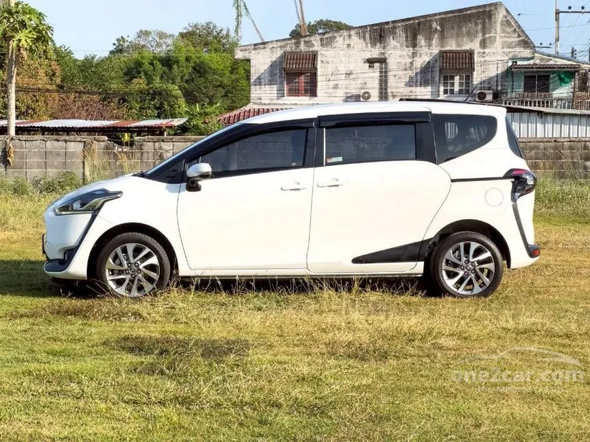 2020 Toyota SIENTA V Wagon