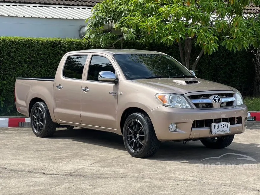 2005 Toyota HILUX VIGO E Double Cab Pickup