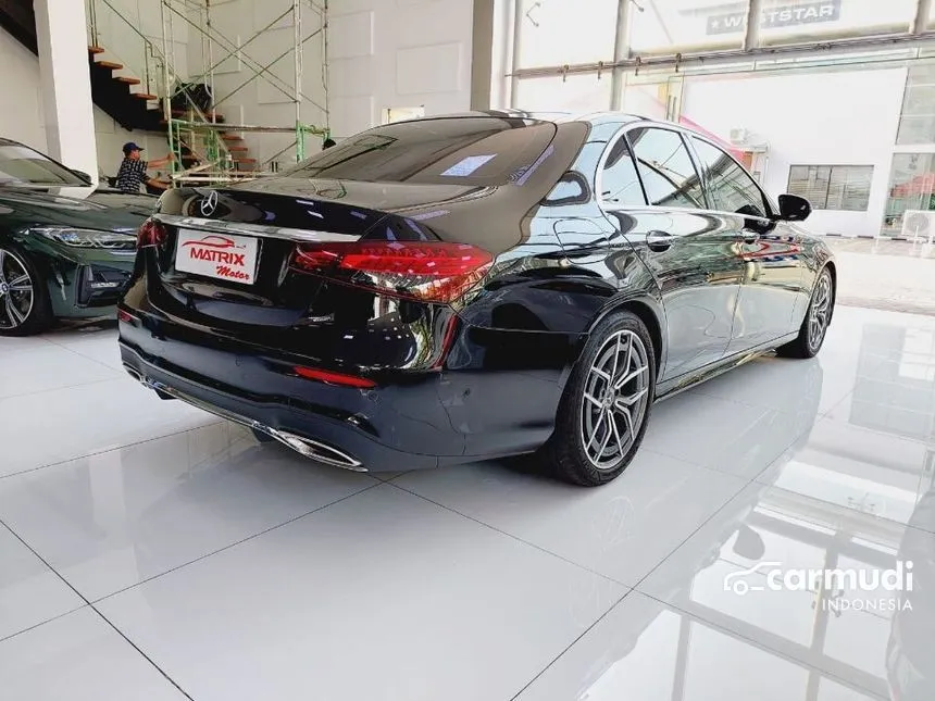 2021 Mercedes-Benz E300 AMG Line Sedan