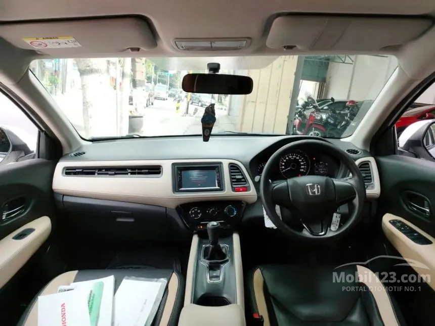 2016 Honda HR-V S SUV