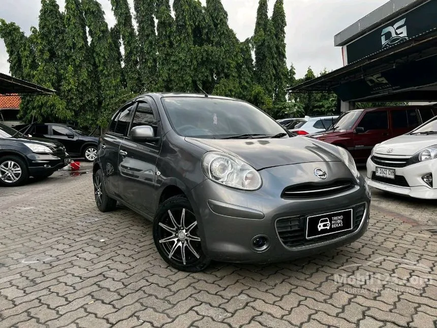 2013 Nissan March Hatchback