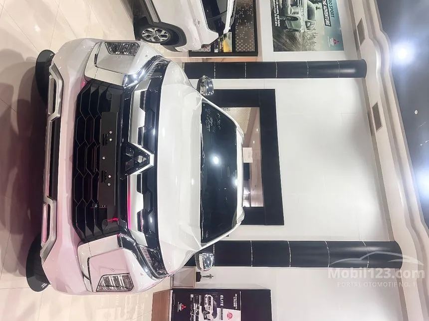 Jual Mobil Mitsubishi Pajero Sport 2024 Dakar 4x2 2.4 di Banten Automatic SUV Putih Rp 508.000.000