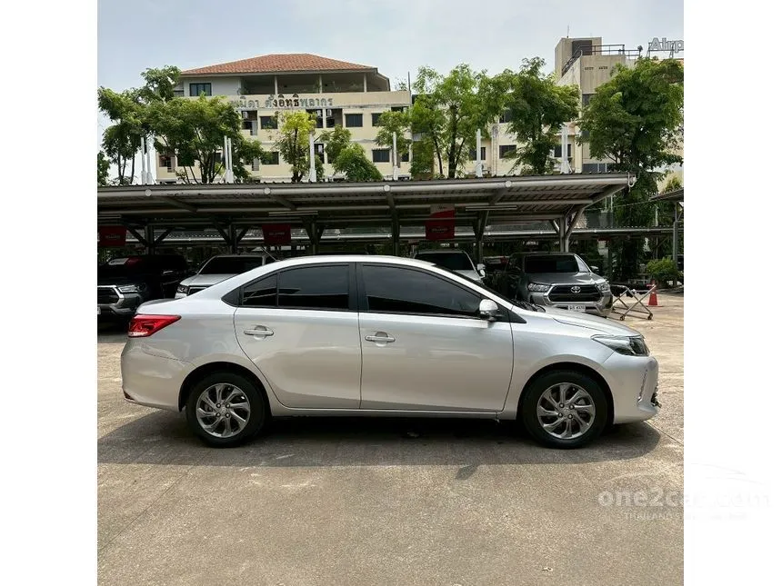 2022 Toyota VIOS Mid Sedan