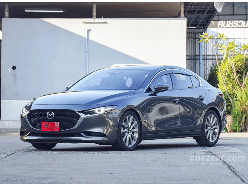 2022 Mazda 3 SP Sedan