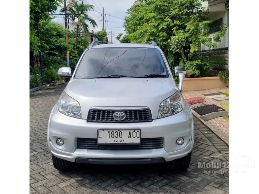 Jual Mobil Toyota Rush 2012 S 1.5 di Jawa Timur Manual SUV Silver Rp 135.000.000