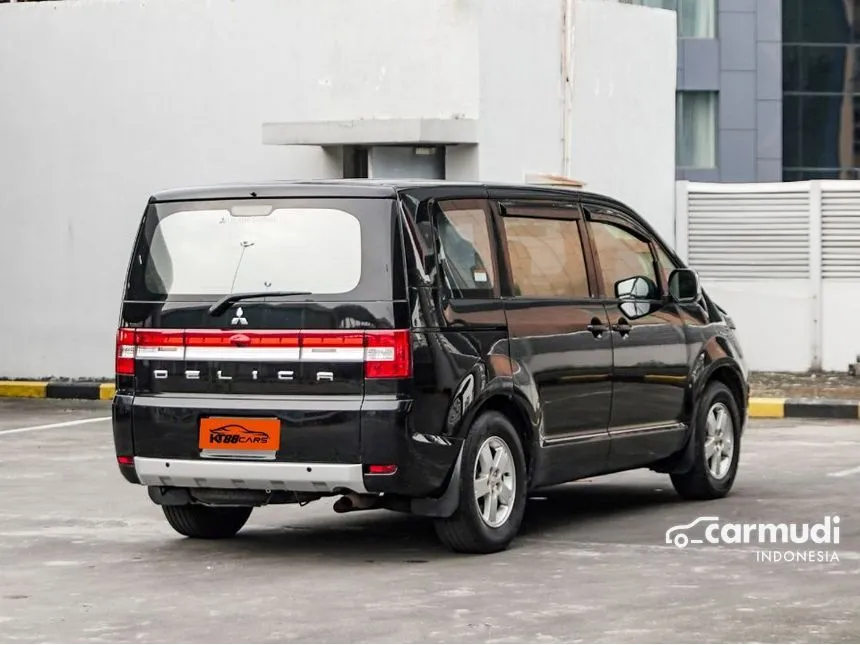 2014 Mitsubishi Delica D5 MPV