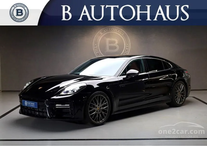 2025 Porsche Panamera 4 E-Hybrid Sedan