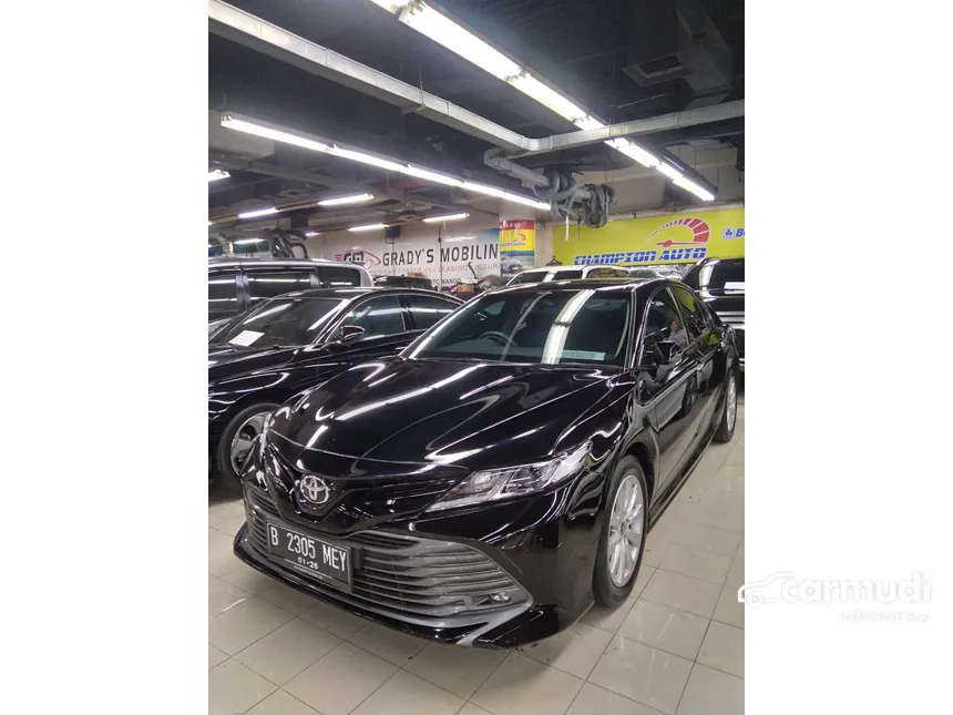 2020 Toyota Camry V Sedan