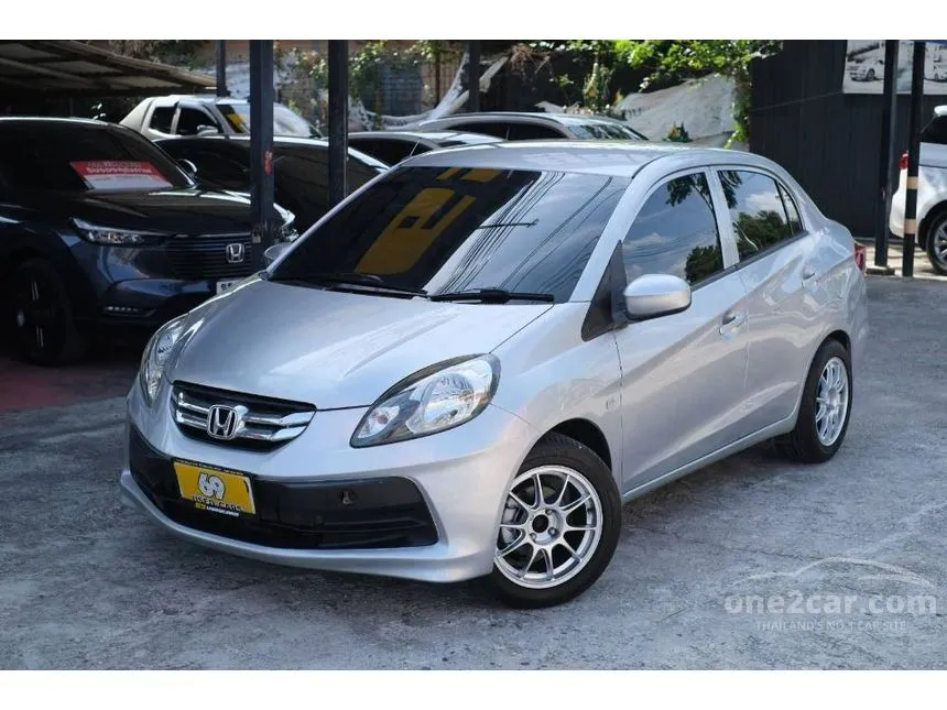 2015 Honda Brio Amaze V Sedan