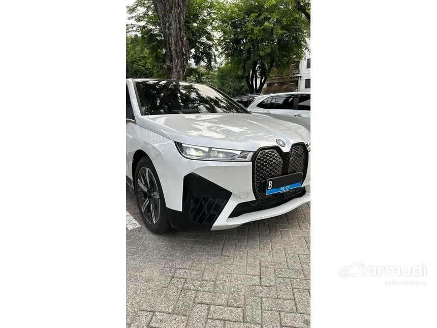 2023 BMW iX xDrive40 Sport SUV