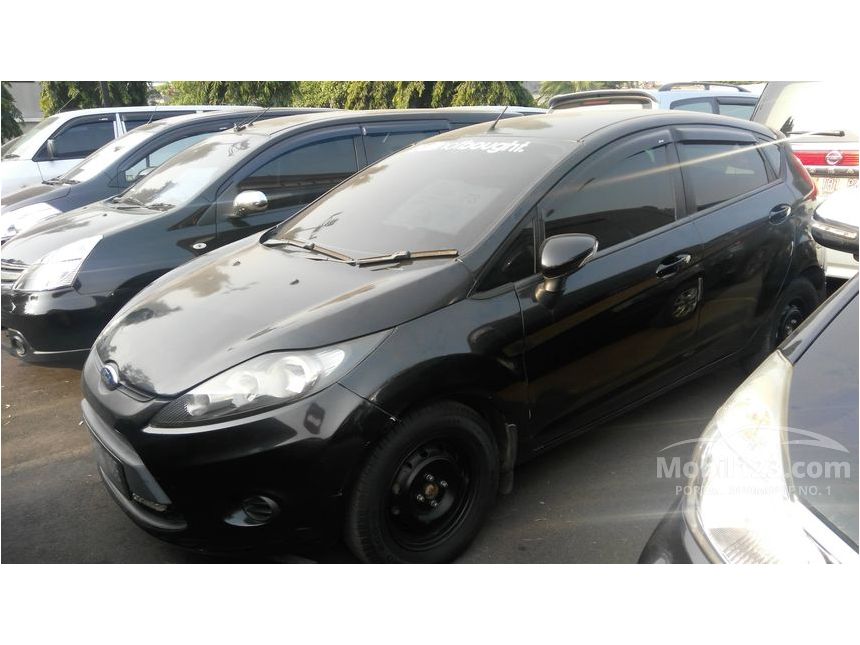 Jual Mobil Ford Fiesta 2011 Trend 1.4 di DKI Jakarta 