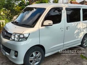 2012 Daihatsu Luxio 1.5 X Van