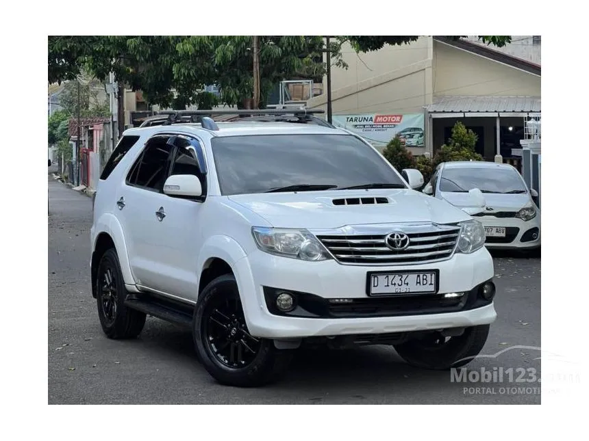 2013 Toyota Fortuner G VNT SUV