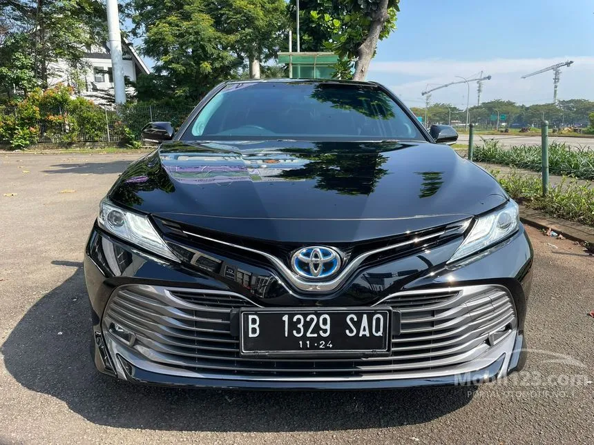 Jual Mobil Toyota Camry 2019 HV 2.5 di DKI Jakarta Automatic Sedan Hitam Rp 440.000.000
