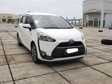 2018 Toyota Sienta 1.5 V MPV putih kilometer 17 ribuan pajak panjang 1 tahun