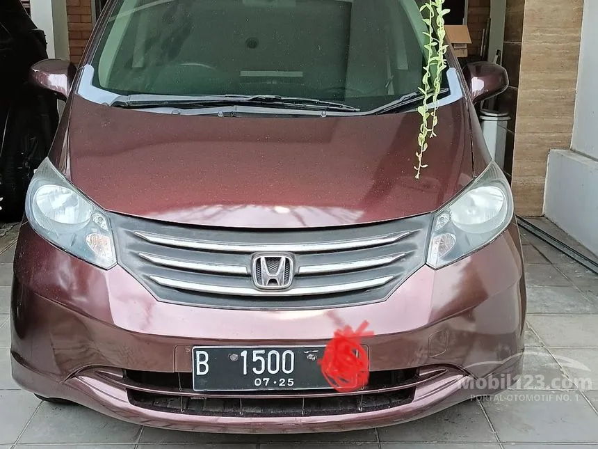 Jual Mobil Honda Freed 2010 1.5 1.5 di DKI Jakarta Automatic MPV Marun Rp 123.000.000