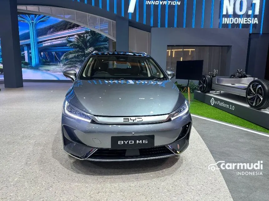 2026 BYD M6 Superior 7-seaters MPV