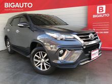 2017 Toyota Fortuner 2.4 (ปี 15-18) V SUV AT