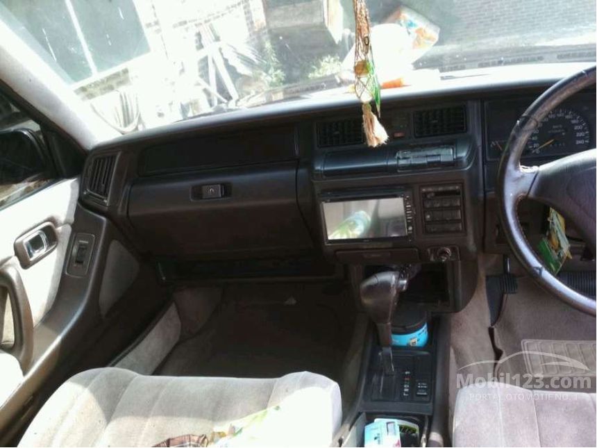 1996 Toyota Crown Sedan