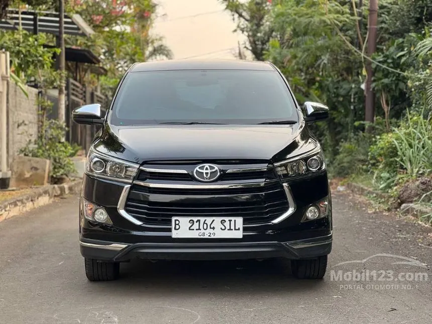 Jual Mobil Toyota Innova Venturer 2019 2.0 di DKI Jakarta Automatic Wagon Hitam Rp 308.000.000