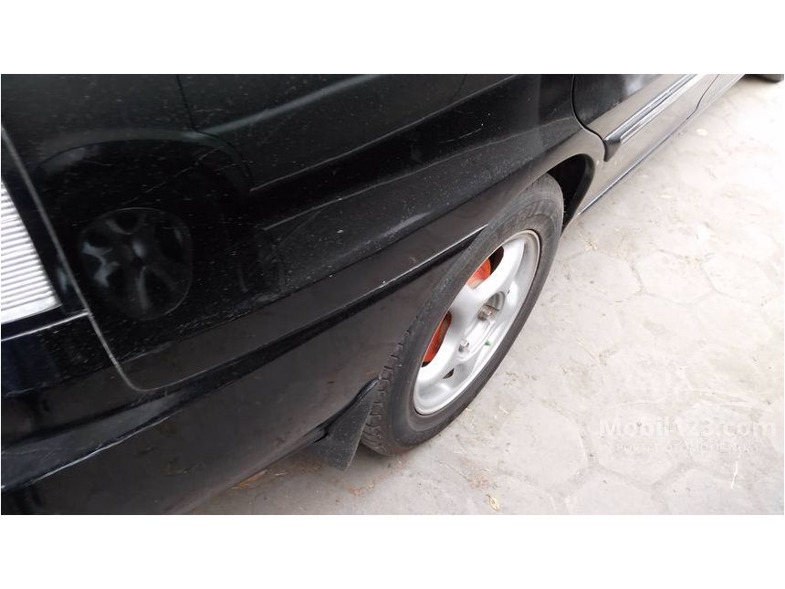 Jual Mobil KIA Carens 2003 FJ 1.8 di Banten Manual MPV Jual Mobil KIA Carens 2003 FJ 1.8 di Banten Manual MPV