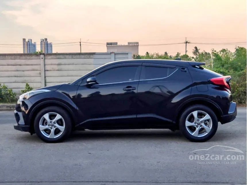 2018 Toyota C-HR Mid SUV