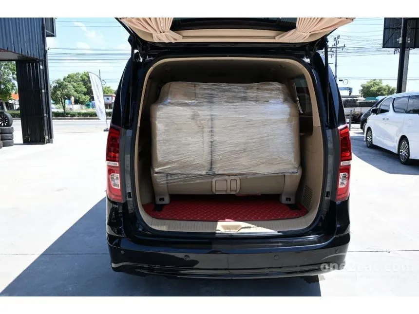 2019 Hyundai GRAND STAREX VIP Wagon