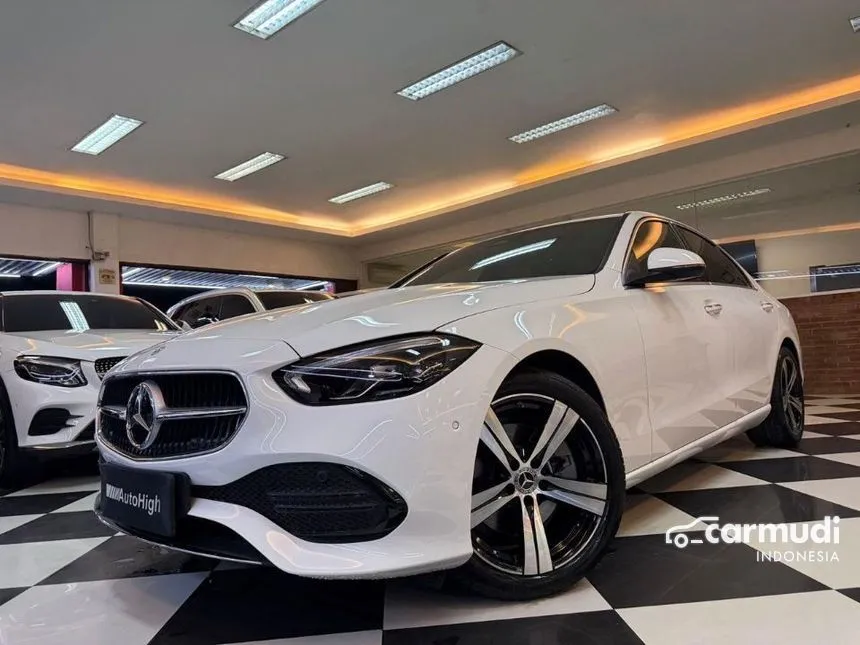 2024 Mercedes-Benz C200 Avantgarde Line Sedan