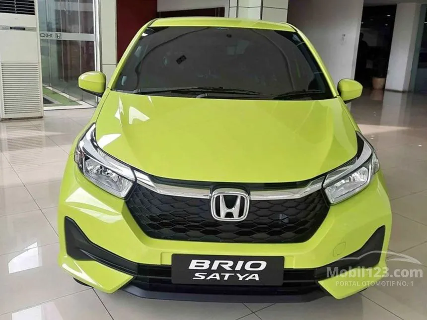 Jual Mobil Honda Brio 2024 E Satya 1.2 di Jawa Barat Automatic Hatchback Kuning Rp 180.000.000