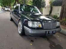 1996 Mercedes-Benz E320 3.2 W124 3.2 L6 Manual Sedan