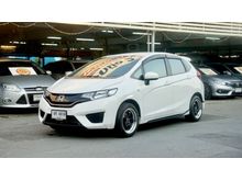 2017 Honda Jazz 1.5 (ปี 14-18) S i-VTEC Hatchback