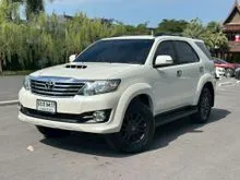 2014 Toyota FORTUNER 3.0 (ปี 12-15) V SUV