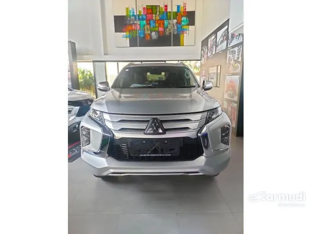 indonesia mitsubishi pajero dakar