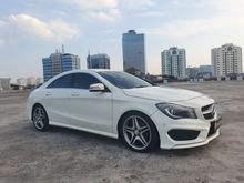 Mercedes Benz CLA 200 AMG 2015 Putih Mercy CLA200 Sport 2014 c200 bmw 320i 2016