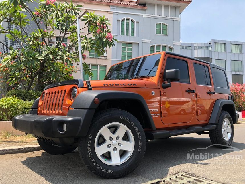  Jual Mobil Jeep Wrangler 2011 Rubicon Unlimited 3.8 di DKI Jakarta 