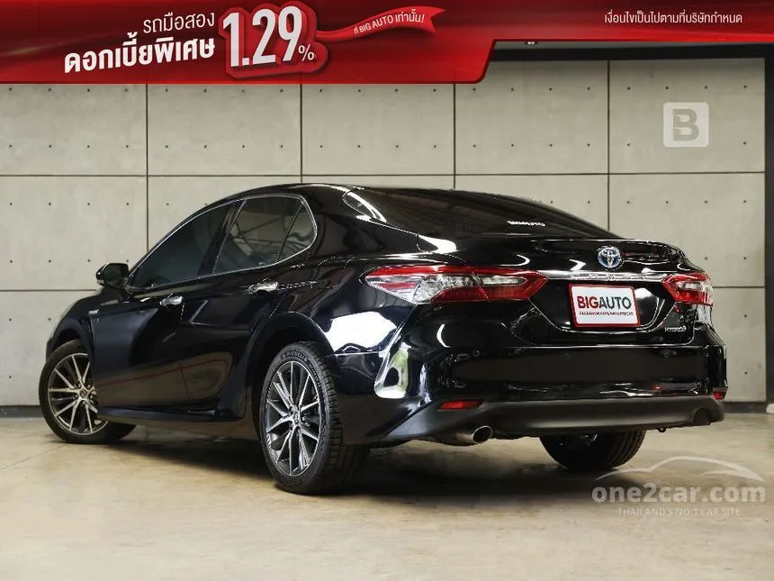 2022 Toyota CAMRY HEV Premium Sedan
