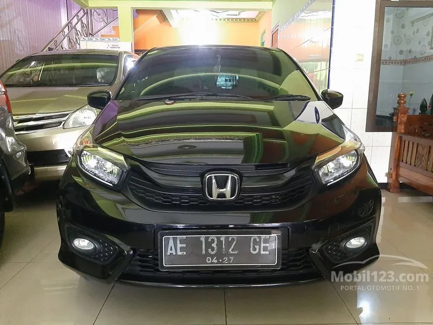 Jual Mobil Honda Brio 2021 E Satya 1.2 di Jawa Timur Manual Hatchback Hitam Rp 158.000.000