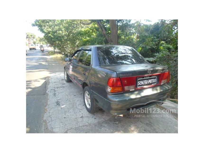 Jual Mobil  Suzuki  Esteem  1993  1 3 di Jawa Timur Manual 