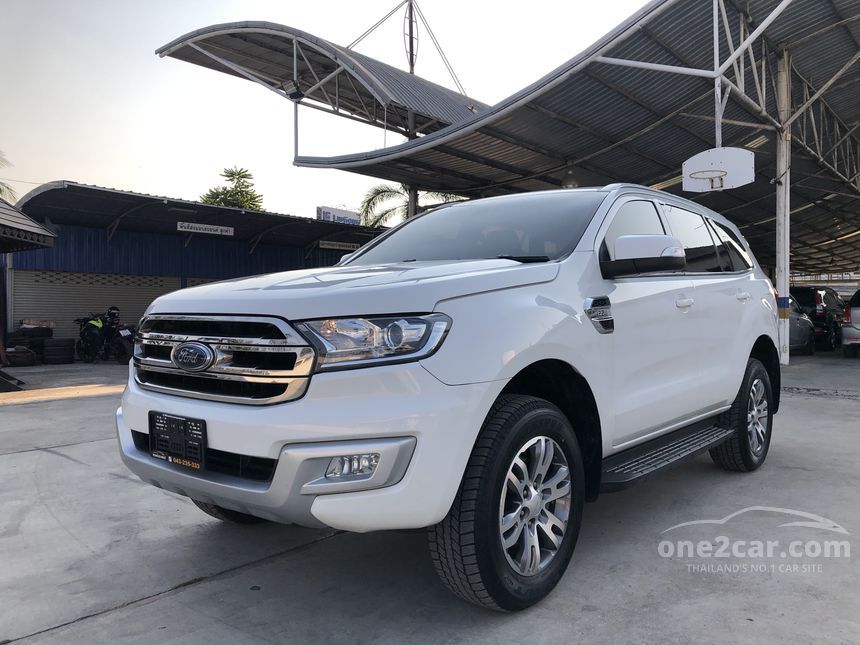 Ford Everest 2017 Titanium 2.2 in ภาคอีสาน Automatic SUV สีขาว for ...